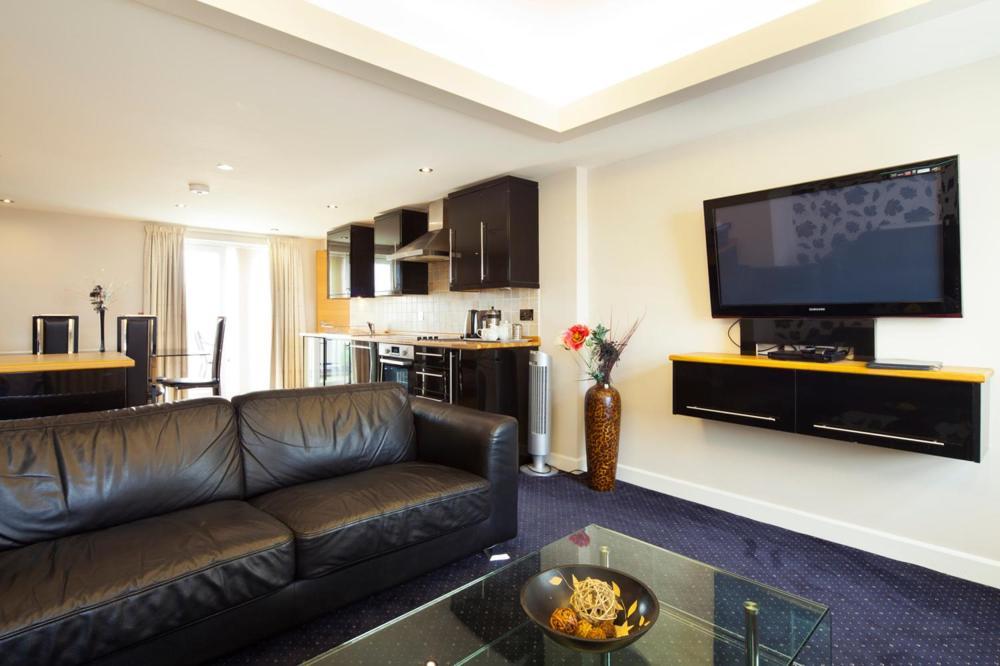 Queens Mansions: Princess Suite Blackpool Kültér fotó